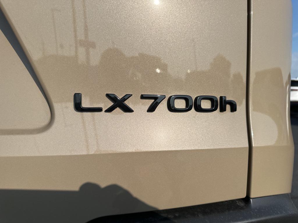 used 2025 Lexus LX 700h car, priced at $116,000