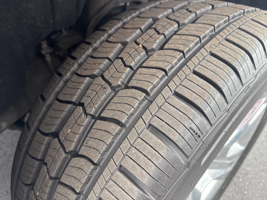 used 2018 Chevrolet Silverado 1500 car, priced at $24,995