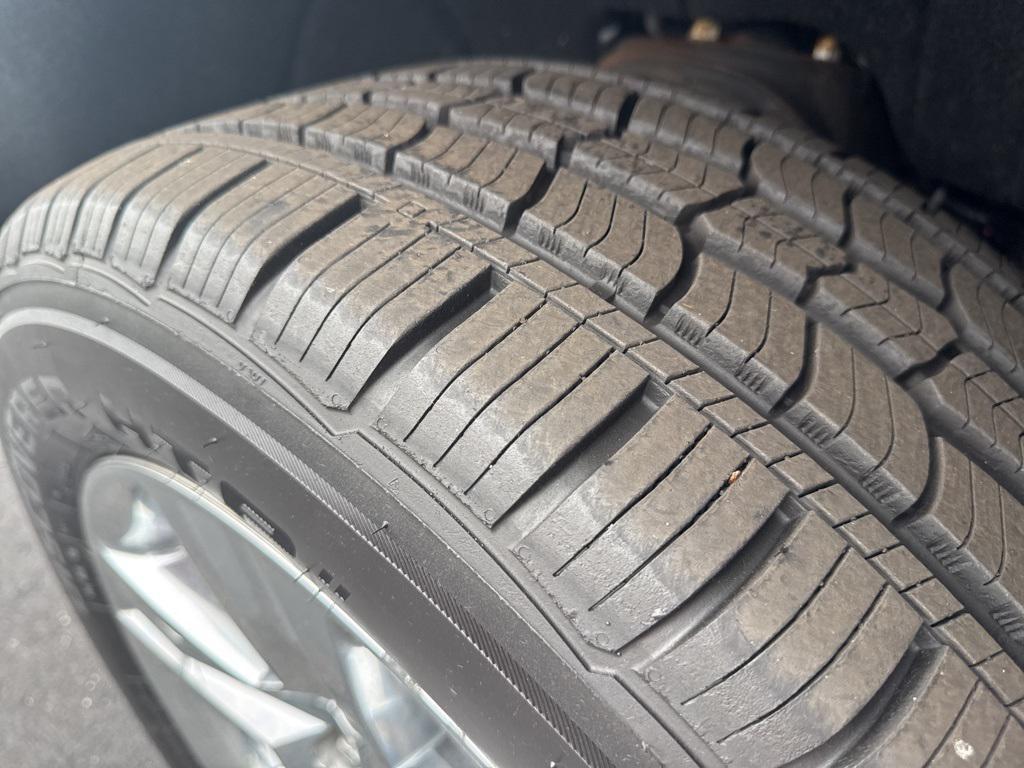 used 2018 Chevrolet Silverado 1500 car, priced at $24,995