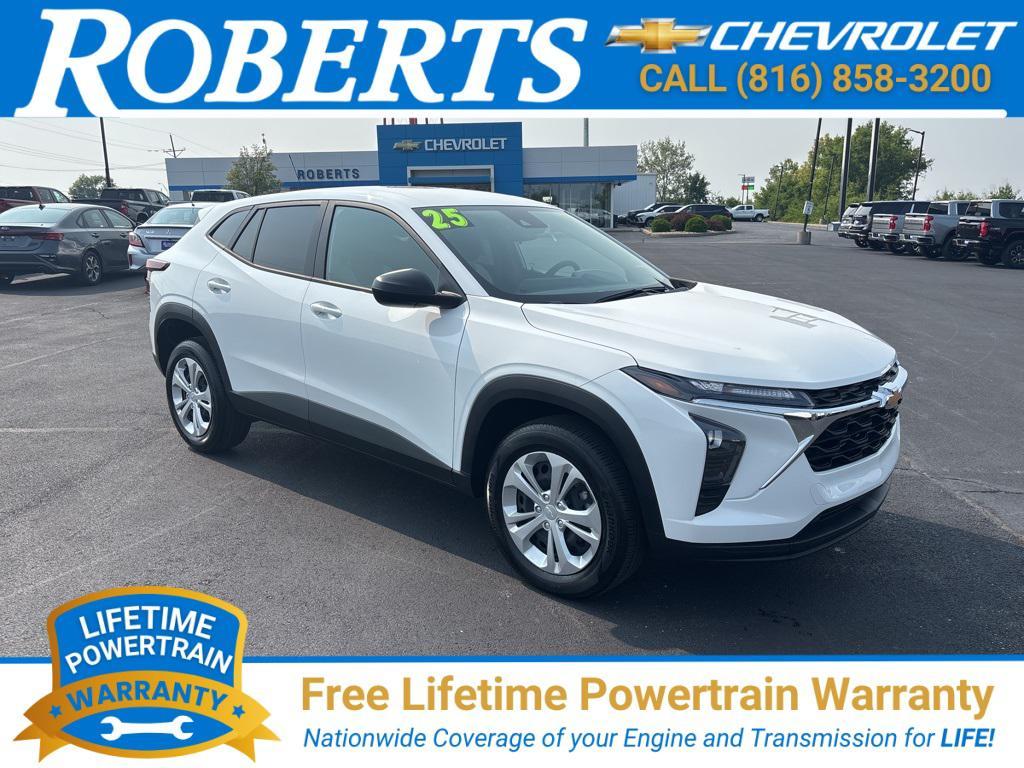 used 2025 Chevrolet Trax car, priced at $19,995