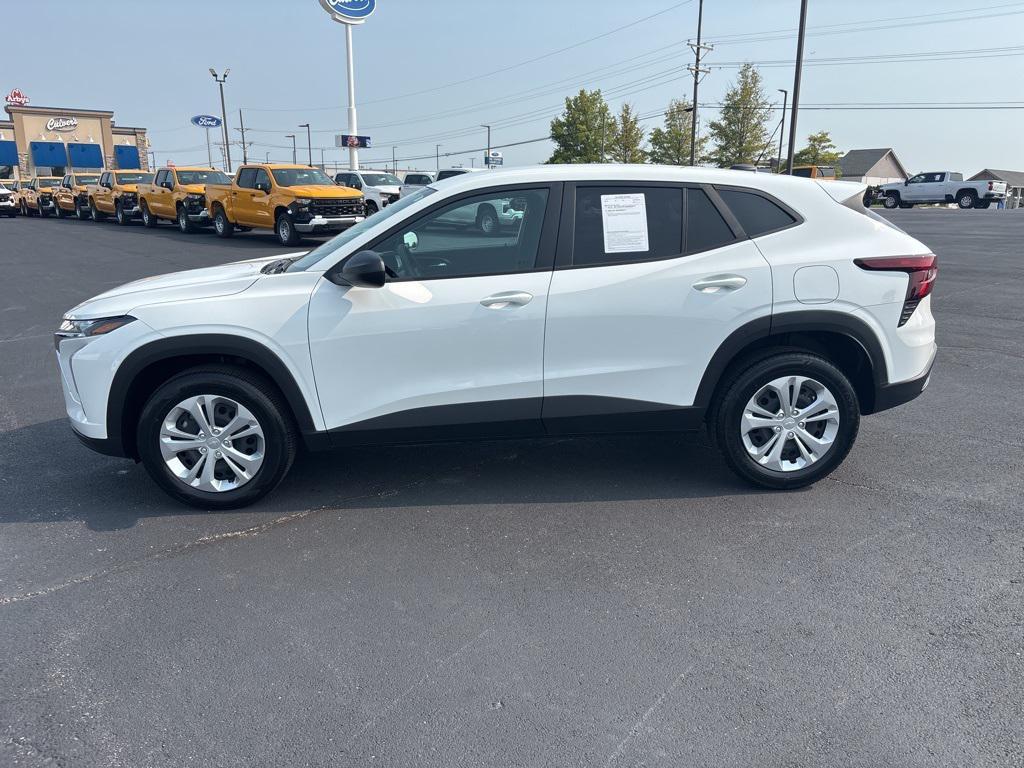 used 2025 Chevrolet Trax car, priced at $21,900