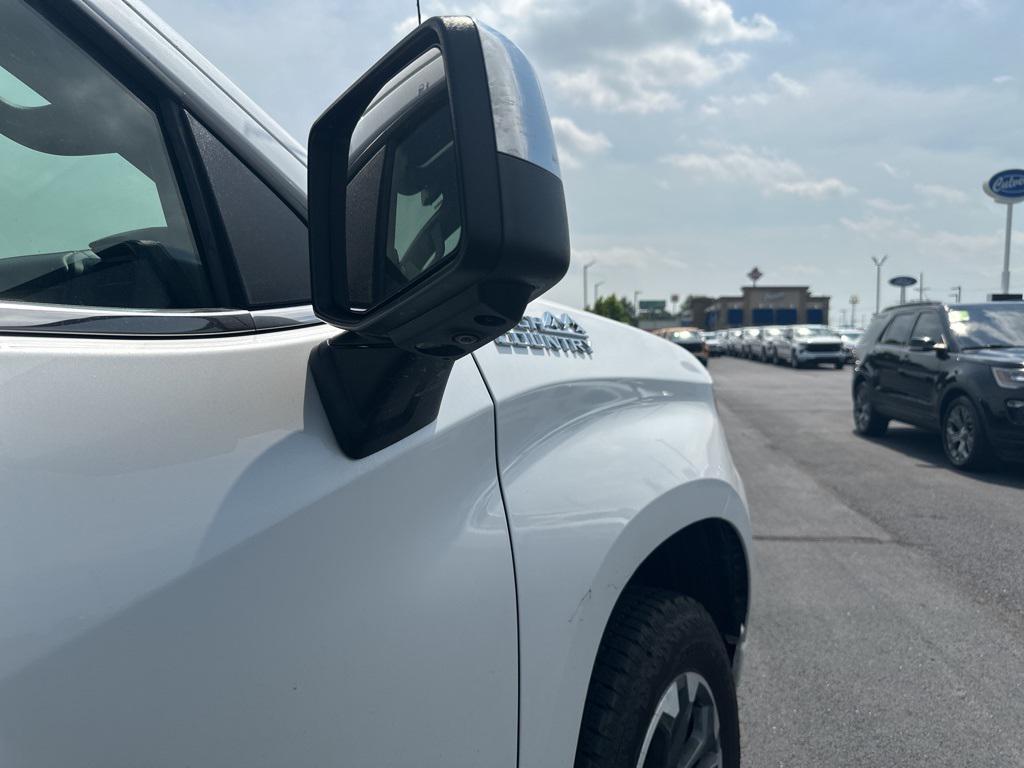 used 2022 Chevrolet Silverado 1500 car, priced at $43,995