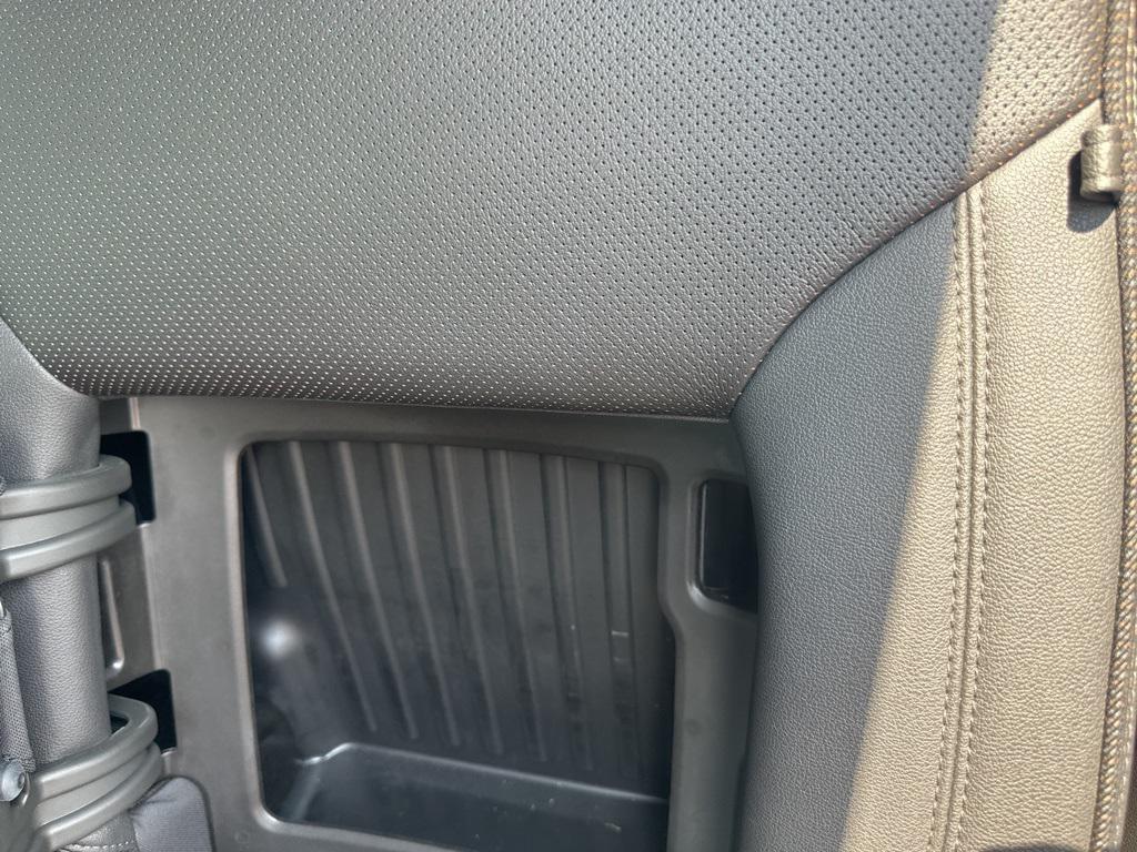 used 2022 Chevrolet Silverado 1500 car, priced at $43,995