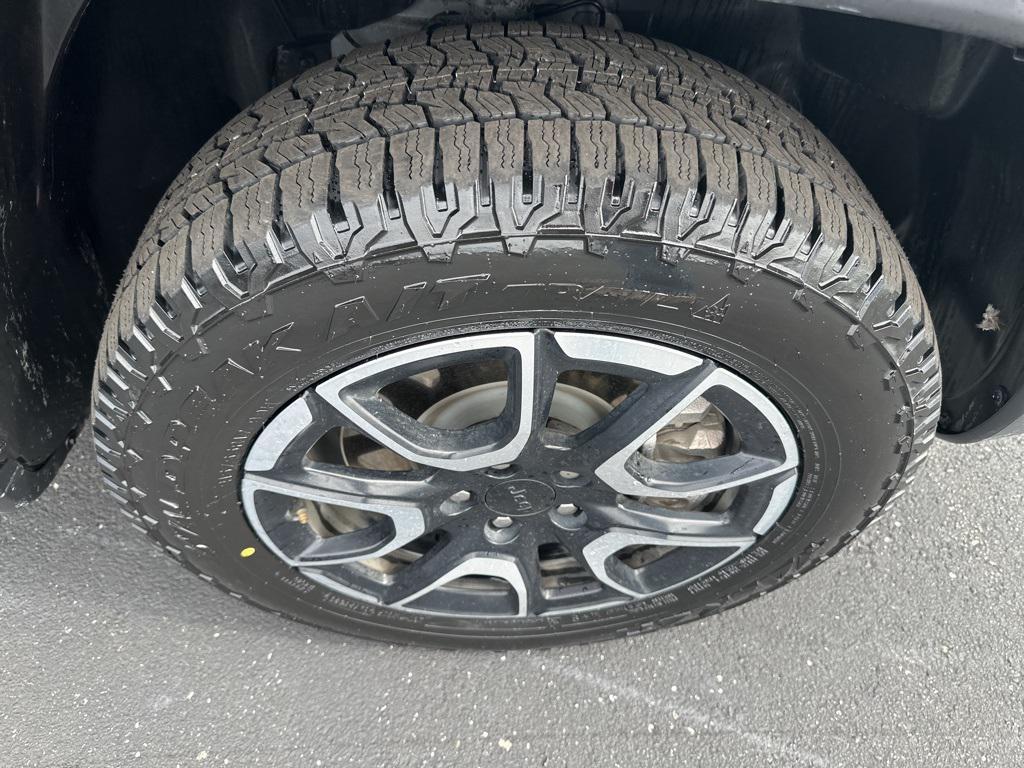 used 2024 Jeep Compass car, priced at $23,499