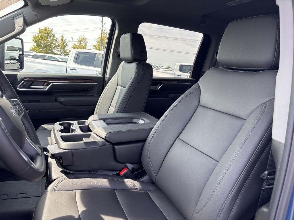 new 2025 Chevrolet Silverado 2500 car, priced at $74,911