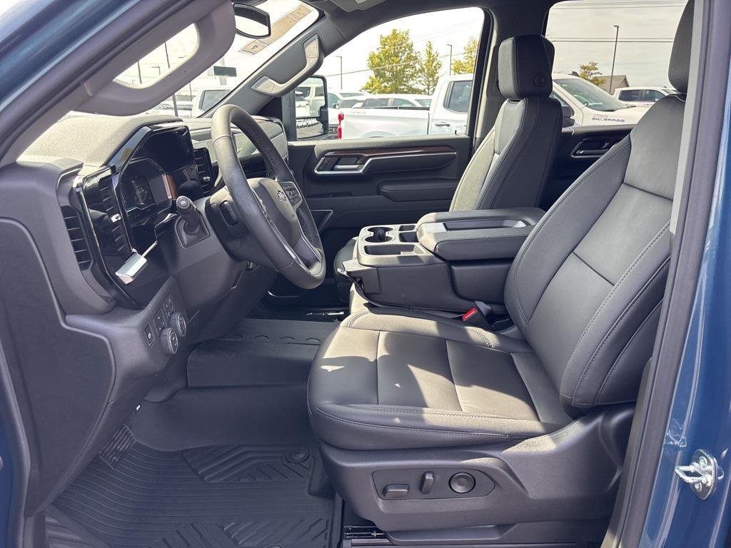 new 2025 Chevrolet Silverado 2500 car, priced at $74,911