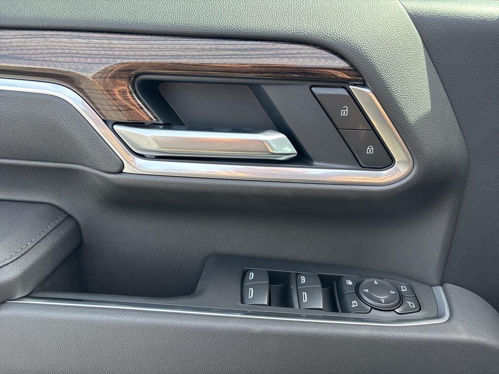new 2025 Chevrolet Silverado 2500 car, priced at $74,911