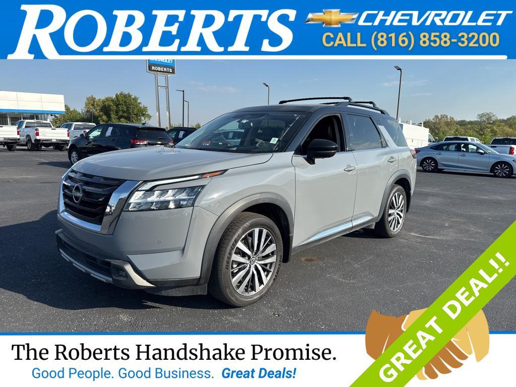 used 2022 Nissan Pathfinder car, priced at $29,000