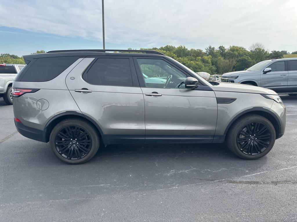 used 2019 Land Rover Discovery car, priced at $26,425