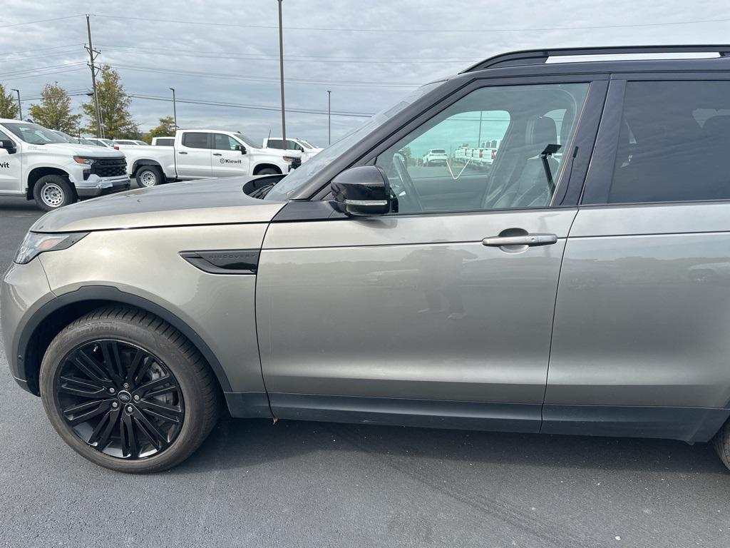 used 2019 Land Rover Discovery car, priced at $26,425