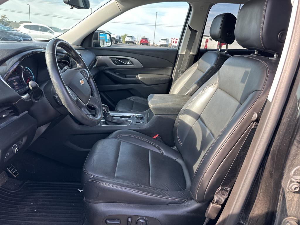 used 2021 Chevrolet Traverse car, priced at $25,890