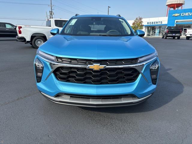 new 2025 Chevrolet Trax car, priced at $24,925