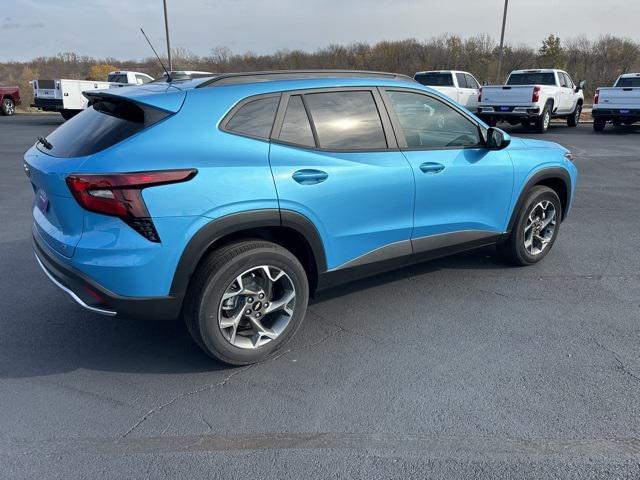 new 2025 Chevrolet Trax car, priced at $24,925