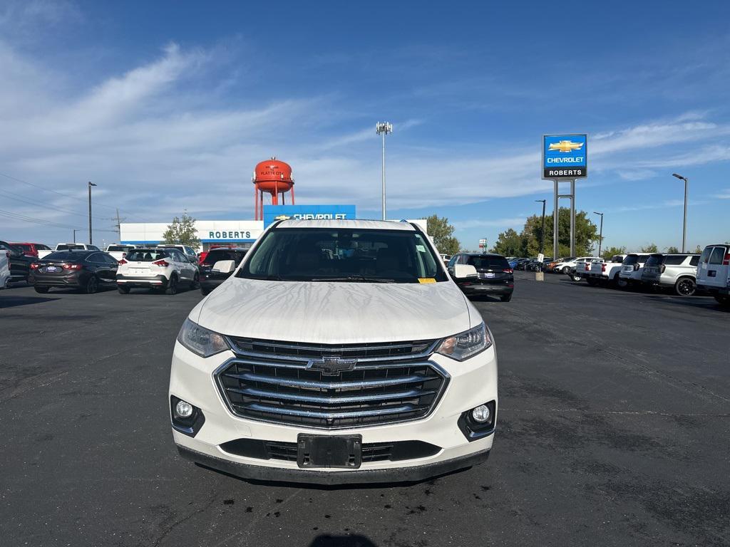 used 2020 Chevrolet Traverse car, priced at $26,499