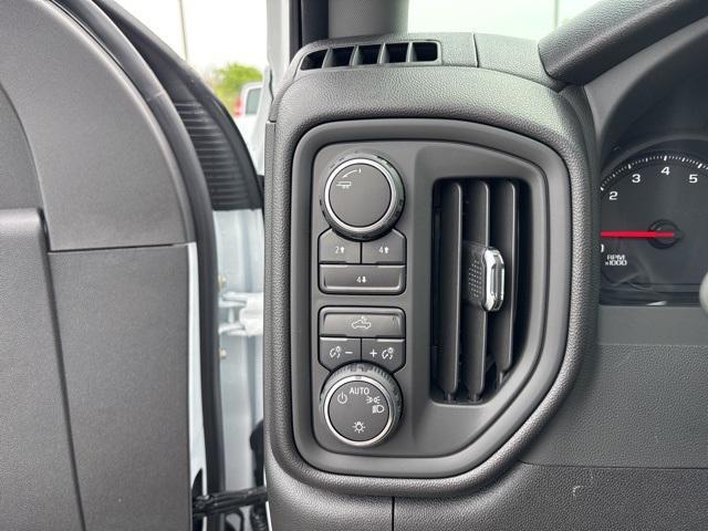 new 2025 Chevrolet Silverado 2500 car, priced at $51,305