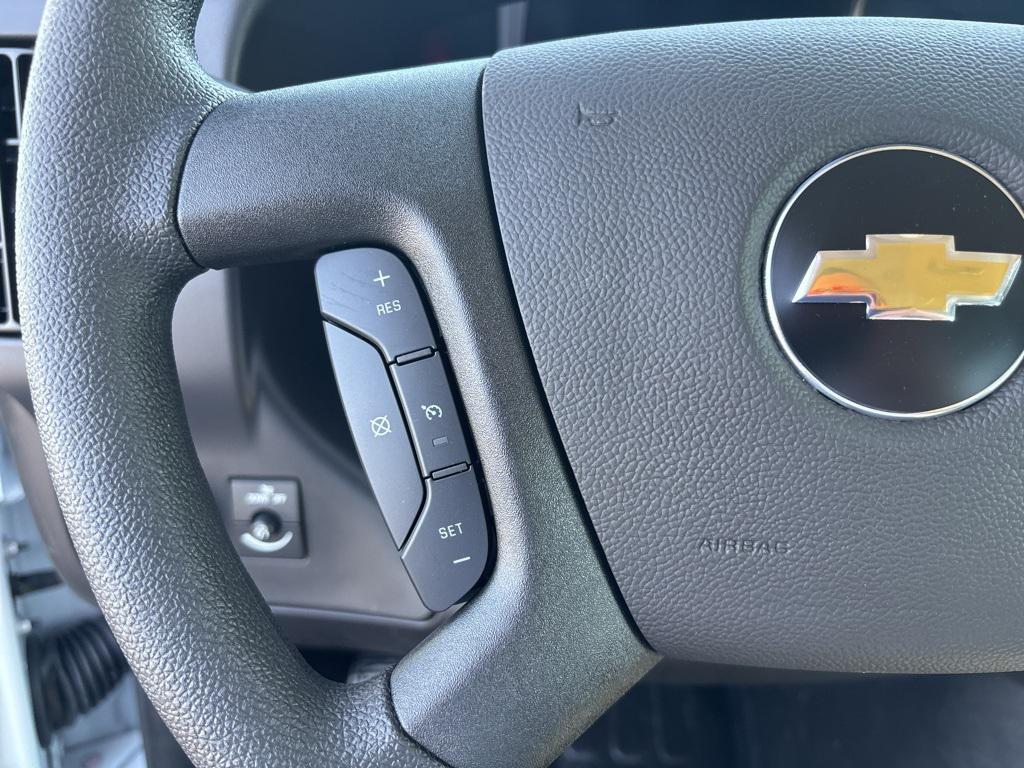 new 2025 Chevrolet Express 2500 car, priced at $40,971