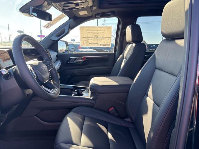 new 2025 Chevrolet Suburban car, priced at $77,625