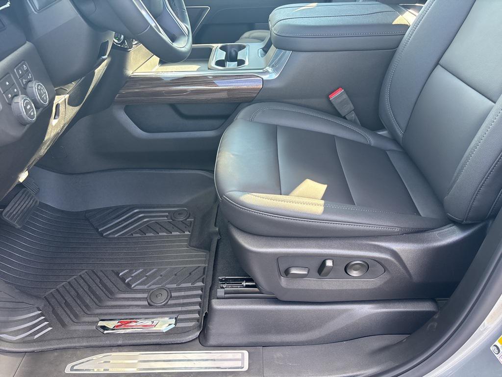 new 2026 Chevrolet Silverado 2500 car, priced at $77,600