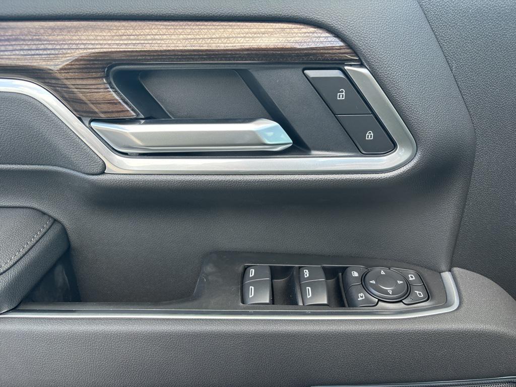 new 2026 Chevrolet Silverado 2500 car, priced at $77,600