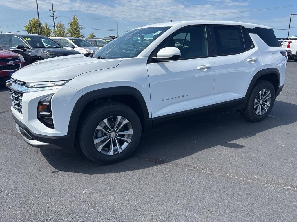 new 2026 Chevrolet Equinox car, priced at $31,604