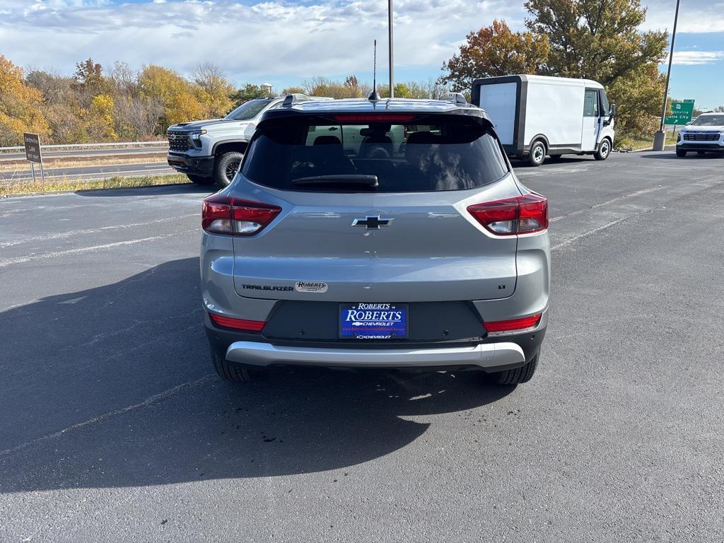 new 2026 Chevrolet TrailBlazer car, priced at $29,124