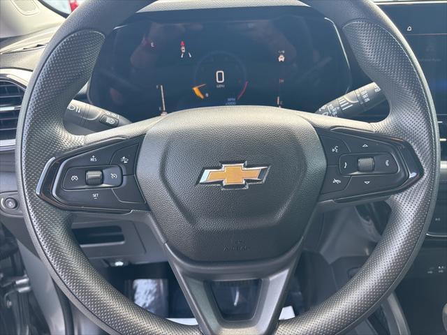used 2024 Chevrolet TrailBlazer car, priced at $24,300