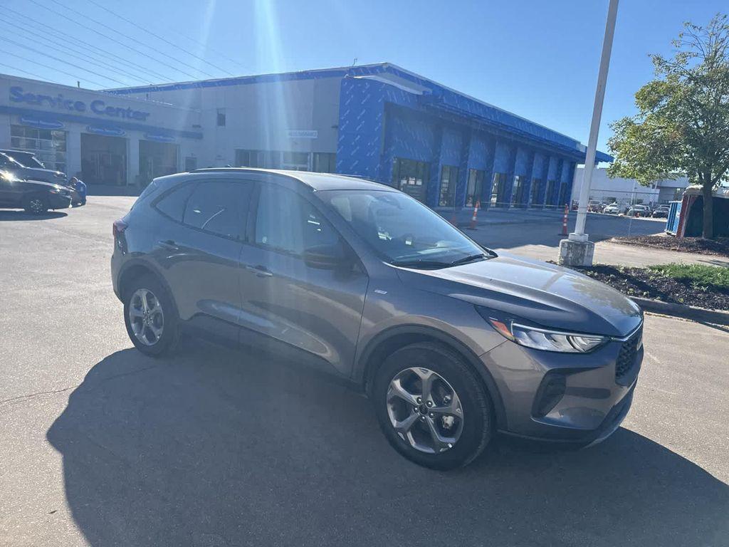used 2025 Ford Escape car, priced at $29,501