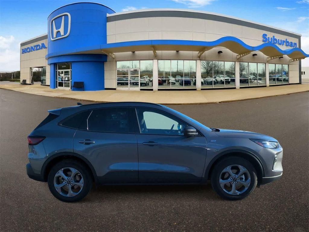 used 2025 Ford Escape car, priced at $25,439