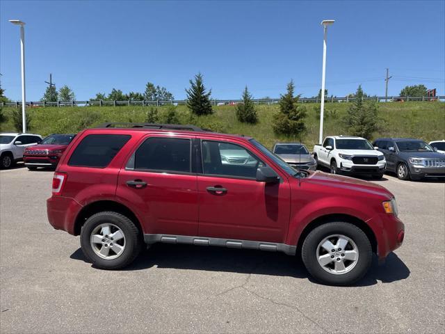 used 2009 Ford Escape car, priced at $5,000