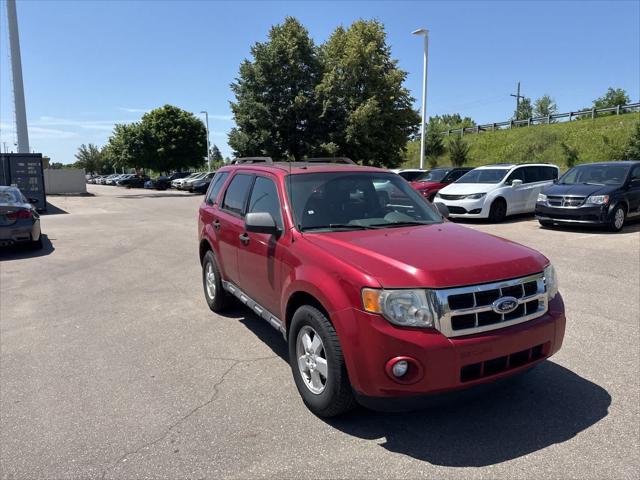 used 2009 Ford Escape car, priced at $5,000