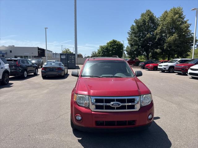 used 2009 Ford Escape car, priced at $5,000