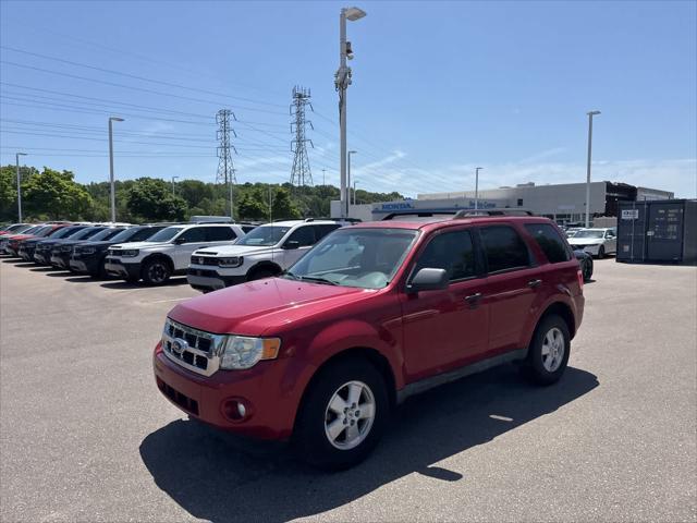 used 2009 Ford Escape car, priced at $5,000