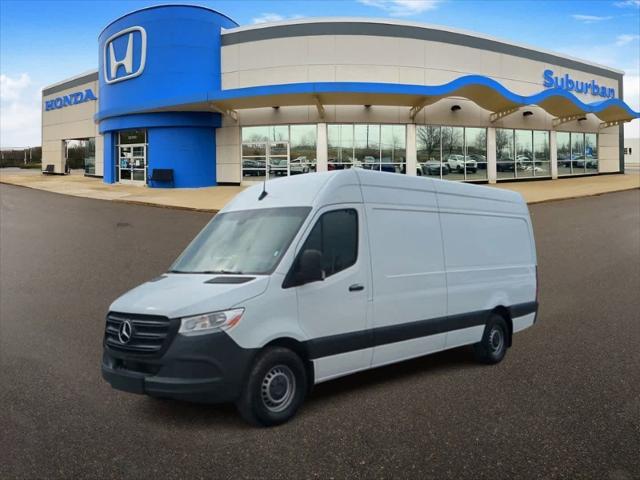 used 2024 Mercedes-Benz Sprinter 2500 car, priced at $46,000
