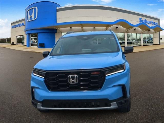 new 2025 Honda Pilot car, priced at $51,305