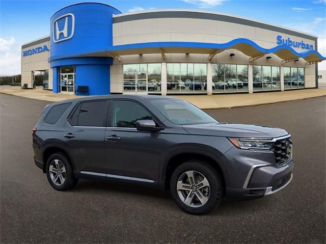 new 2025 Honda Pilot car, priced at $43,995