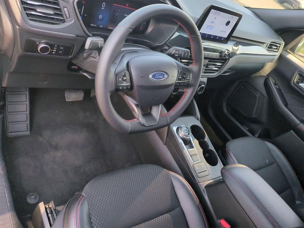 used 2025 Ford Escape car, priced at $27,500