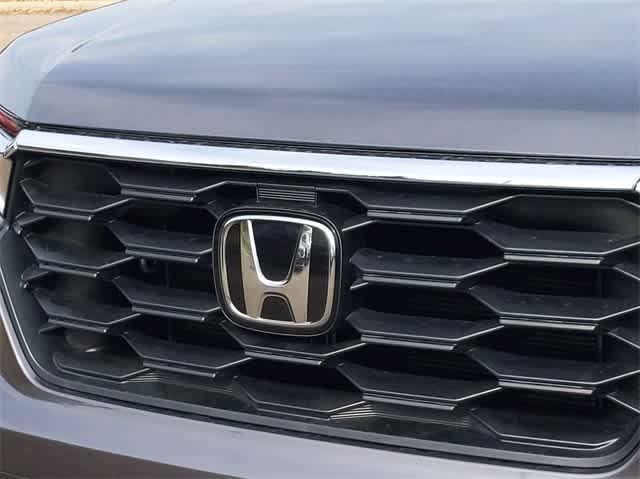 new 2025 Honda Pilot car, priced at $47,725