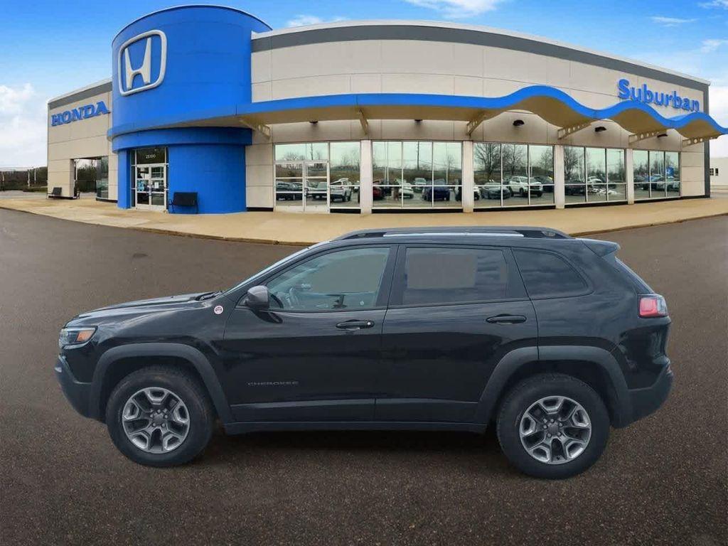 used 2019 Jeep Cherokee car, priced at $15,500