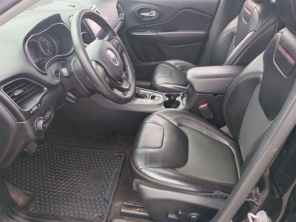 used 2019 Jeep Cherokee car, priced at $15,500