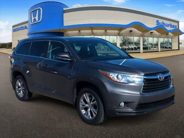 used 2015 Toyota Highlander car, priced at $15,500