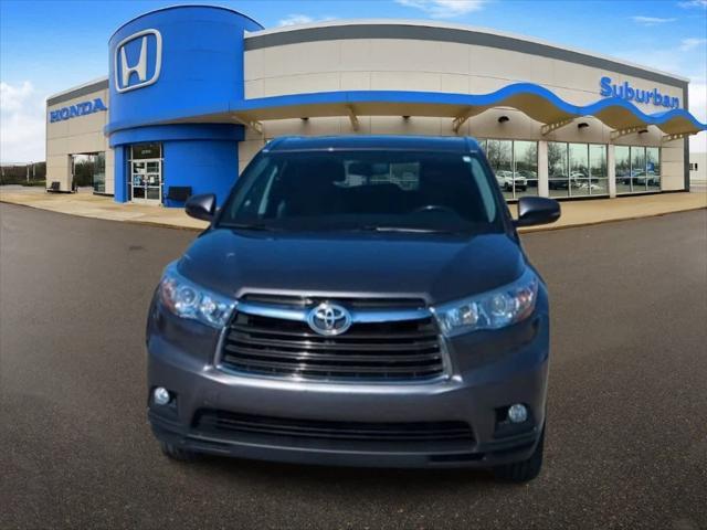 used 2015 Toyota Highlander car, priced at $15,500