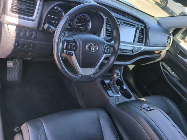 used 2015 Toyota Highlander car, priced at $15,500