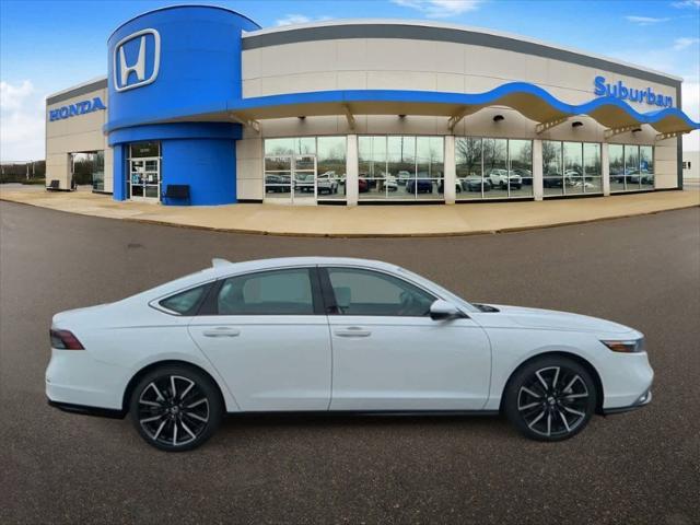 new 2025 Honda Accord Hybrid car, priced at $40,905