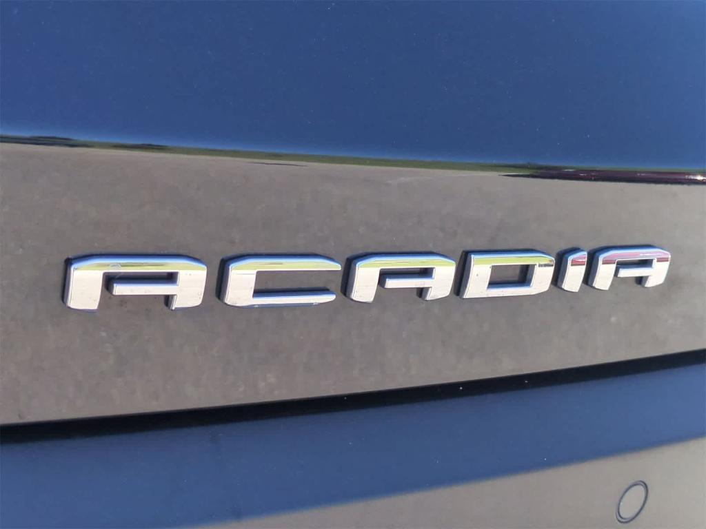 used 2023 GMC Acadia car, priced at $28,999