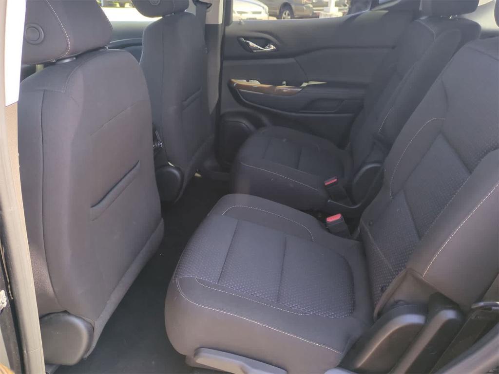 used 2023 GMC Acadia car, priced at $28,999