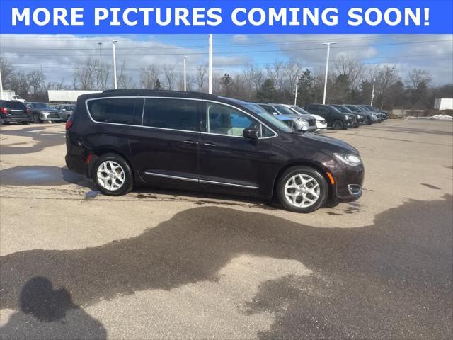 used 2017 Chrysler Pacifica car, priced at $14,000