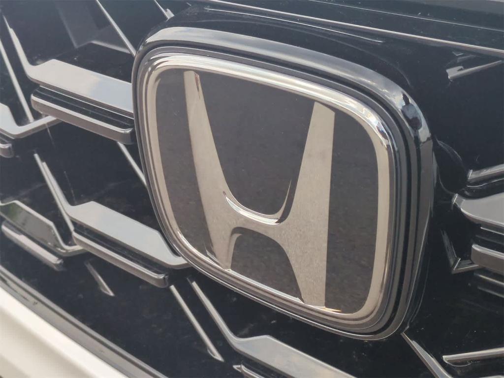 new 2026 Honda CR-V Hybrid car, priced at $38,980