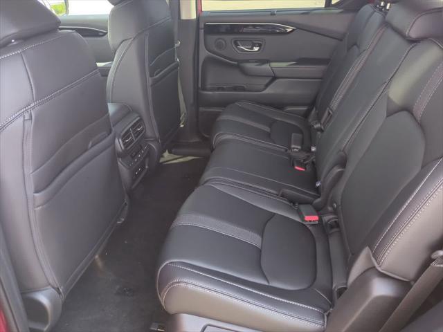 new 2025 Honda Pilot car, priced at $49,350