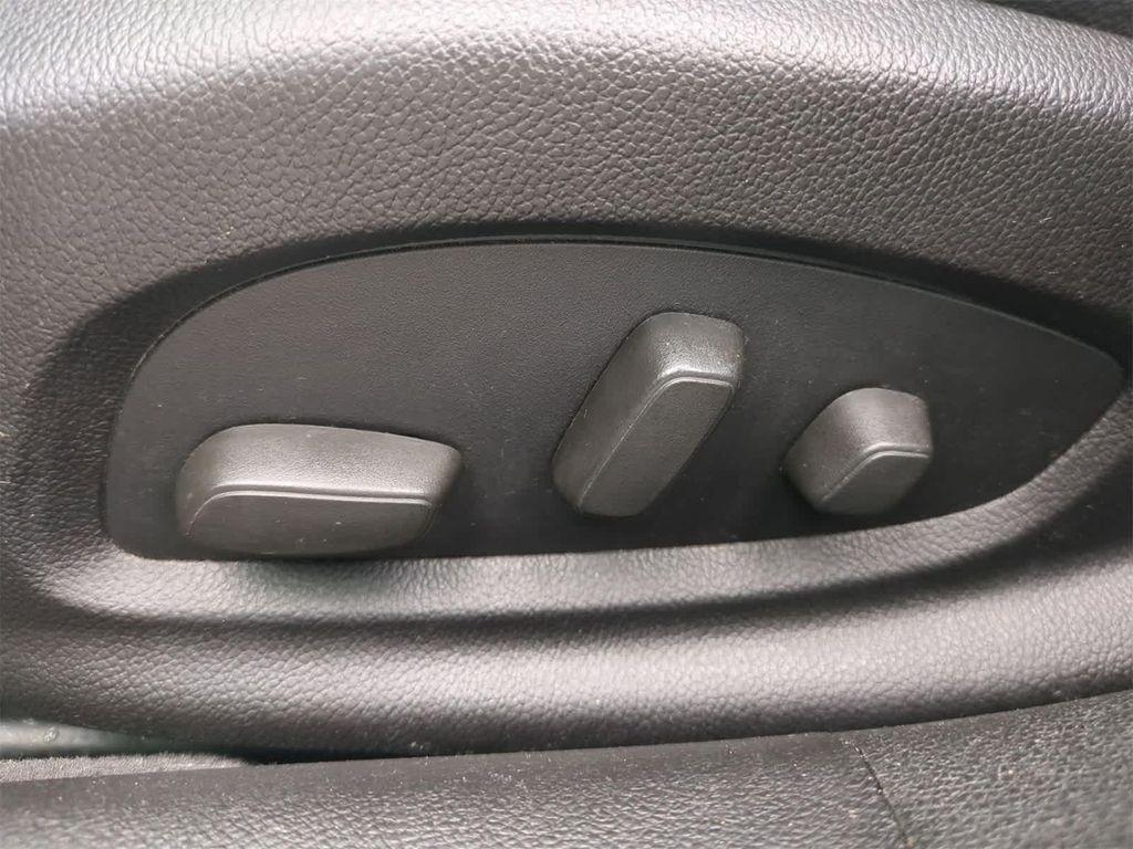 used 2015 Chevrolet Impala car, priced at $5,750