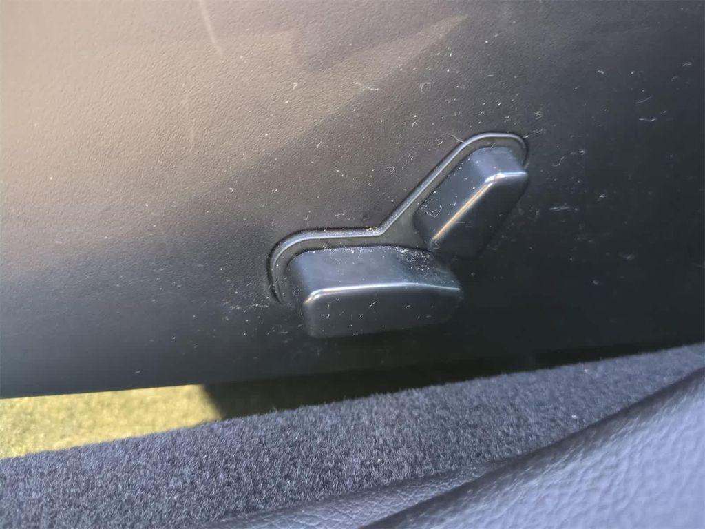 used 2013 Dodge Avenger car, priced at $5,997